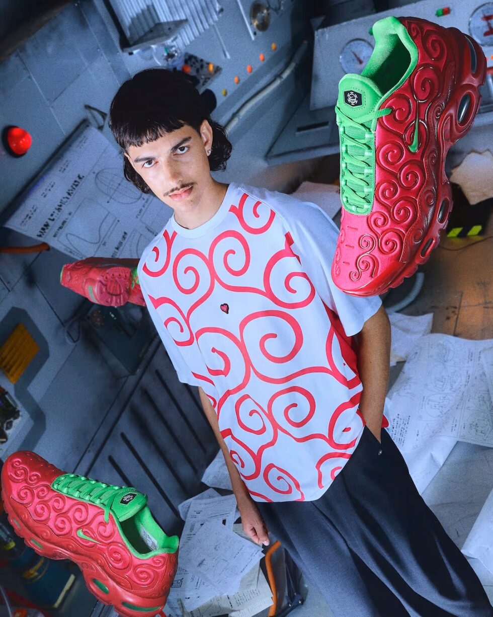 Nike Air Max One Piece виходить у вересні 2026 року з трьома Air Max Plus у стилі Devil Fruits. Дати релізу, Європа, SNKRS, магазини та ситуація з доступністю колекції Nike x One Piece в Україні.